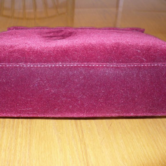 Franco Sarto Womens Deep Red Velvet Shoes & Purse - Picture 6 of 10
